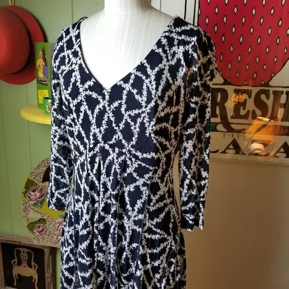 Coldwater Creek Black & White Dress 8 - Picture 2 of 8